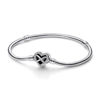 Pandora Moments 925 Sterling Zilveren Sparkling Infinity Heart Clasp Armband 592645C01